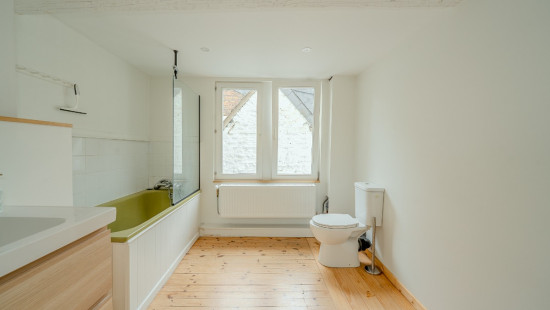 Rue de la Croix - 35 - - 5000