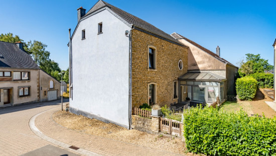 Rue de la Fontaine - 1 - - 6700