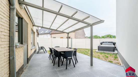 Hoogstraat - 55 - - 9472