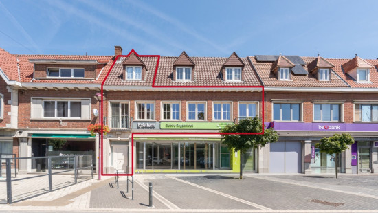 Markt - 51 - - 9240