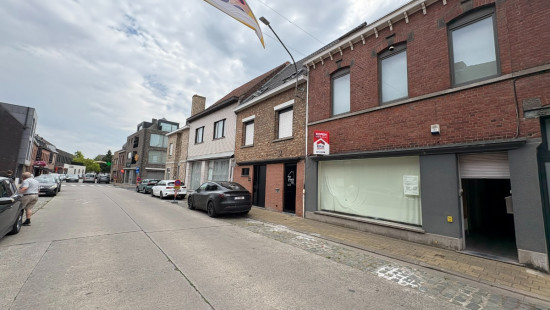 Beselarestraat - 42 - - 8940