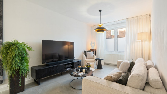 Bredestraat - 62 - - 9300