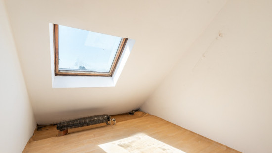 Onze Lieve Vrouwplein - 8 - - 9300