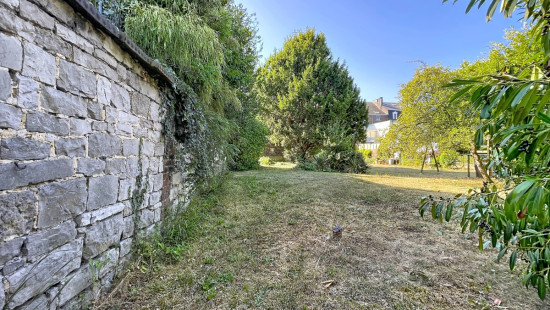 Place des Tilleuls - 49 - REZ LOT 2 - 5300