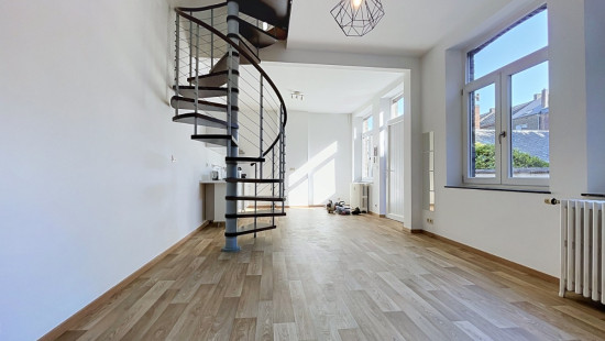 Place des Tilleuls - 49 - REZ LOT 2 - 5300