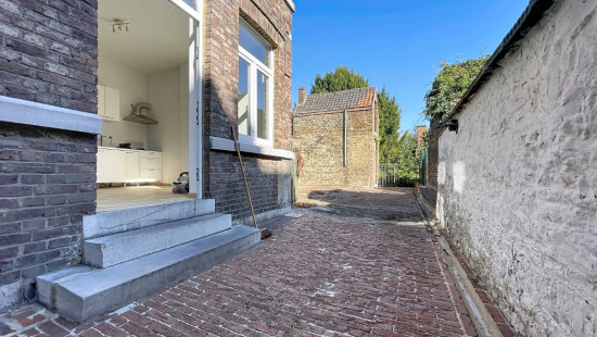 Place des Tilleuls - 49 - REZ LOT 2 - 5300