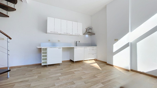 Place des Tilleuls - 49 - REZ LOT 2 - 5300
