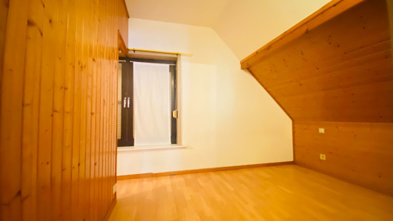 Moeskroenstraat - 695 - 0101 - 8930