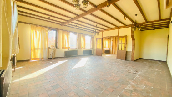 Moeskroenstraat - 695 - 0101 - 8930