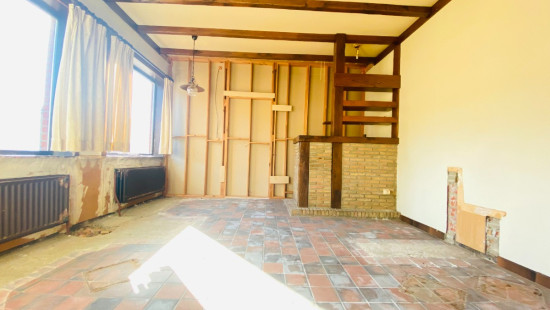 Moeskroenstraat - 695 - 0101 - 8930
