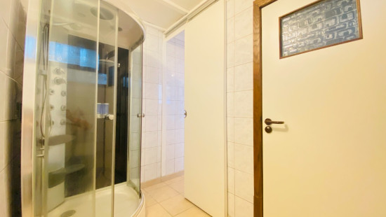 Moeskroenstraat - 695 - 0101 - 8930