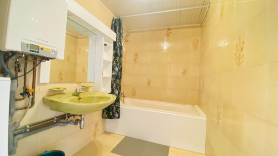 Moeskroenstraat - 695 - 0101 - 8930