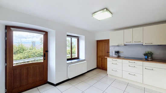 Rue des Chasseurs Ardennais - 17 - - 6960