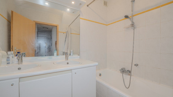Rue des Pirailles - 40 - A3 - 5020