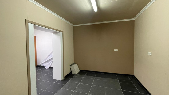 Moeskroenstraat - 46-48 - - 8930