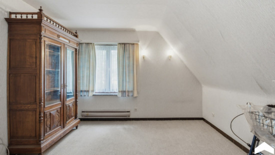 Vleeshouwersstraat - 1 - - 8900