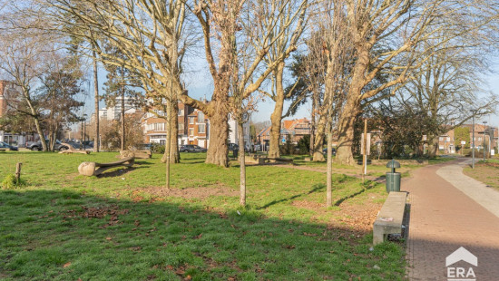 Square du Centenaire - 42 - 2 - 1083