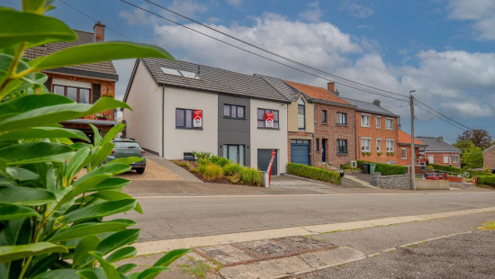 Rue Rosa Luxembourg - 55 - - 4630
