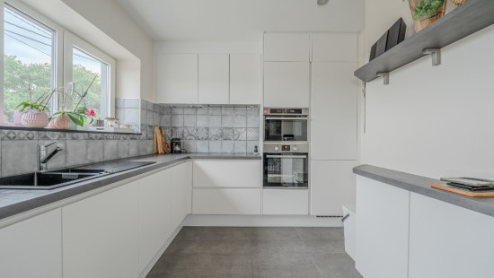 Rue Rosa Luxembourg - 55 - - 4630
