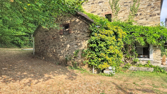 Rue de la Burdinale - 95 - - 4210