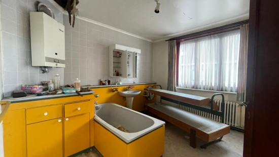 Beselarestraat - 91 + 91A - - 8940