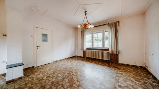 Rue Tapeu - 24 - - 4820