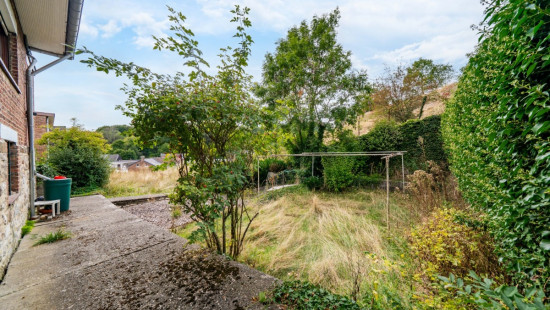 Rue Tapeu - 24 - - 4820