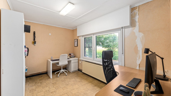 Vakebuurtstraat - 308e - - 9990