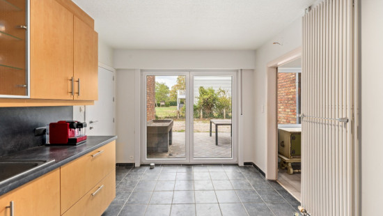 Vakebuurtstraat - 308e - - 9990