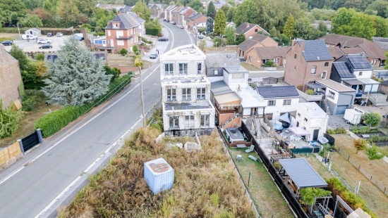 Rue Paul Hulin - 43 - - 6180