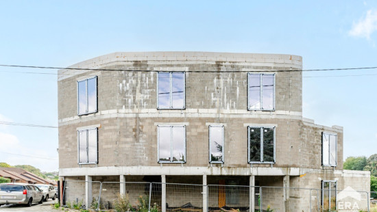 Rue Paul Hulin - 43 - - 6180