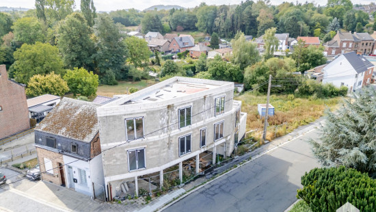 Rue Paul Hulin - 43 - - 6180