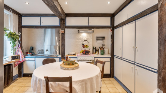 Beekstraat - 16 - - 3800