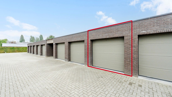 Dorp West - 133 - 0003 - 2070