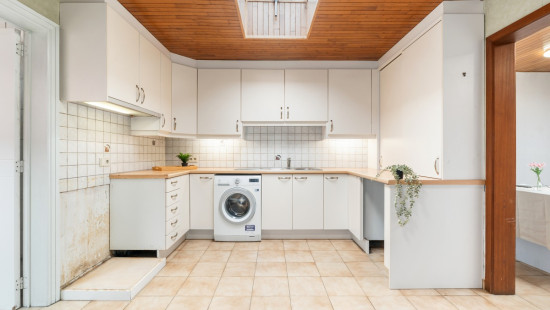 Veldm. Montgomerystraat - 98 - - 8520