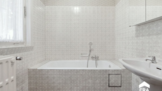Weggevoerdenstraat - 37 - - 8972