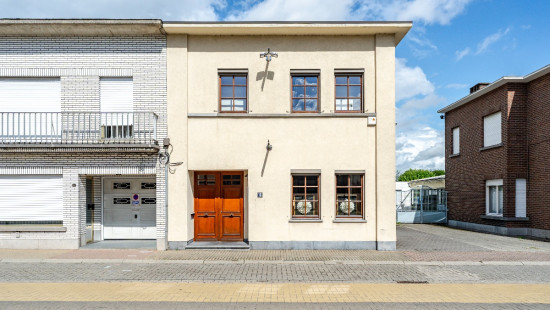 Kasteelstraat - 16 - - 9470