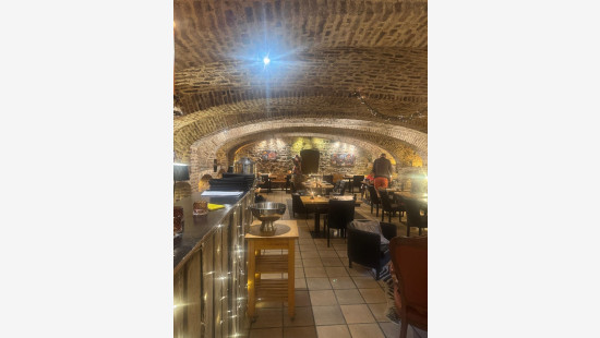 Place Saint Séverin - 5 - - 4500