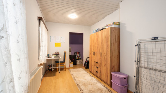OPBRENGSTEIGENDOM Loystraat + Verbindingsstraat - 88 + 2-2A - - 9220