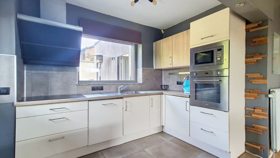 Rue Betonval - 11 - - 4520