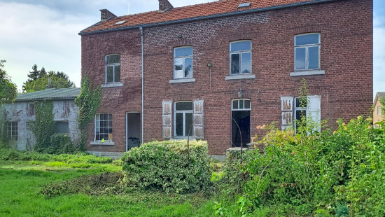 Rue Nicolas Jadot - 38 - - 4500