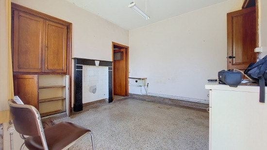 Rue Nicolas Jadot - 38 - - 4500
