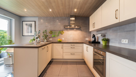 Wolvenstraat - 12 - - 9550