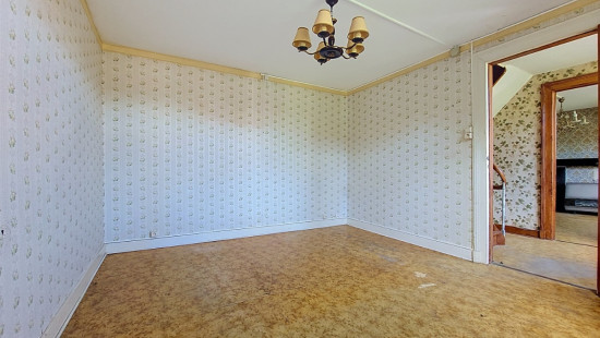 Rue Nicolas Jadot - 38 - - 4500