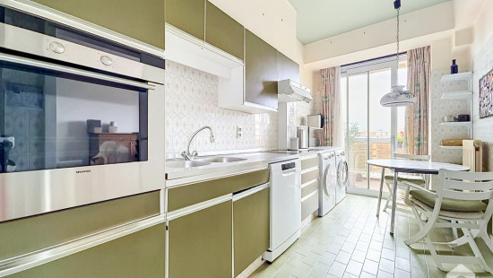 Avenue de la Ferme Rose - 9B - - 1180