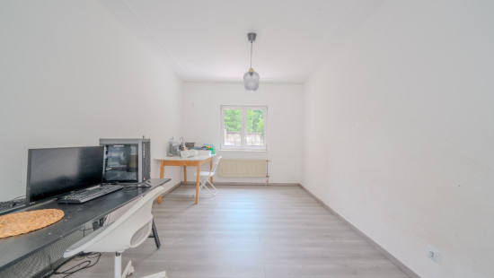 Rue Adolphe Renson - 161 - - 4420