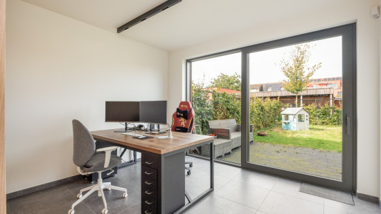 Dorpsstraat - 81A - - 2990