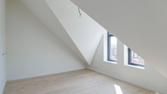 Tolstraat - 6A - - 3770
