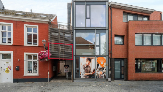 Hoogstraat - 66 - 11 - 2870