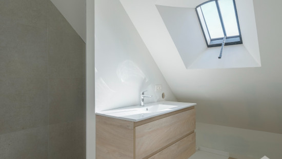 Tolstraat - 4D - - 3770